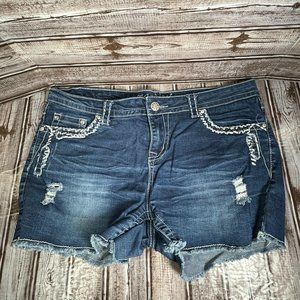 MAURICES Womens 13-14 Cut Off Raw Hem Blue Denim Distressted Thick Stitch Shorts